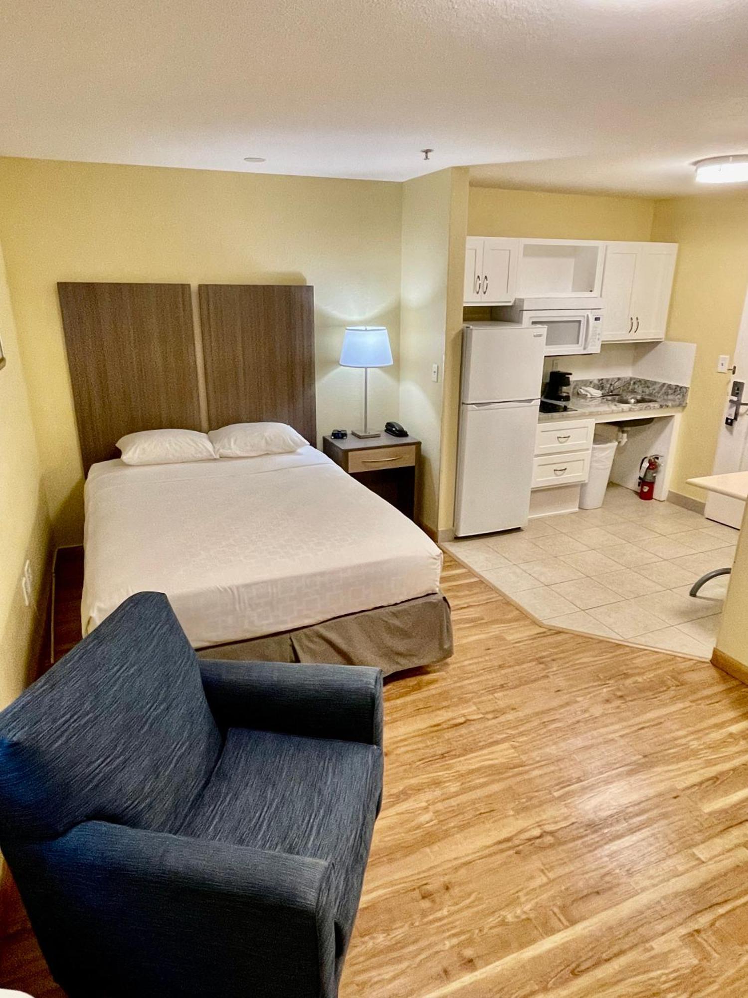 Suburban Studios Fort Myers Cape Coral Zewnętrze zdjęcie