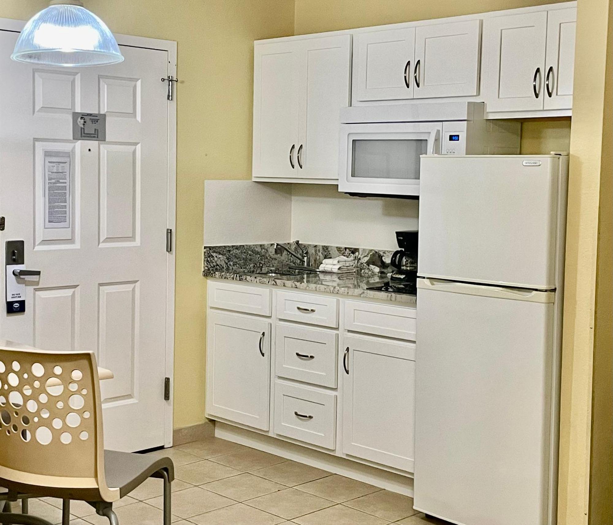 Suburban Studios Fort Myers Cape Coral Zewnętrze zdjęcie