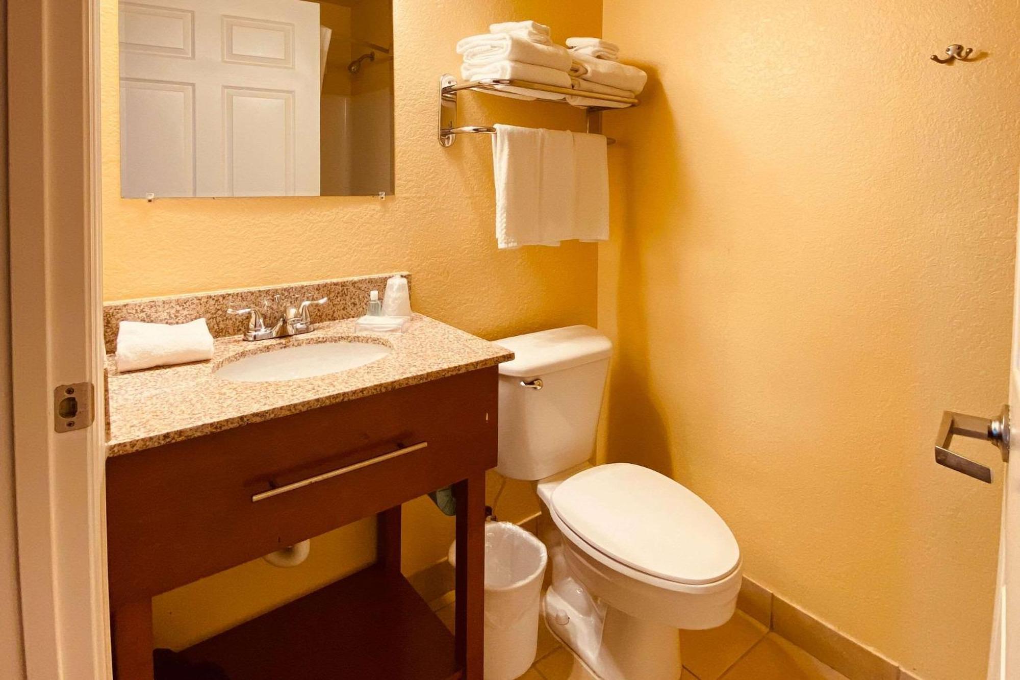 Suburban Studios Fort Myers Cape Coral Zewnętrze zdjęcie