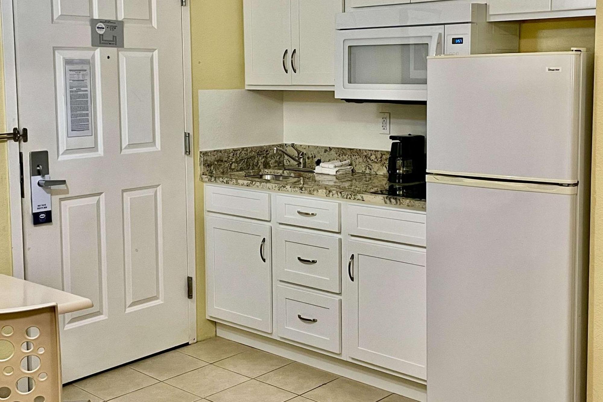 Suburban Studios Fort Myers Cape Coral Zewnętrze zdjęcie